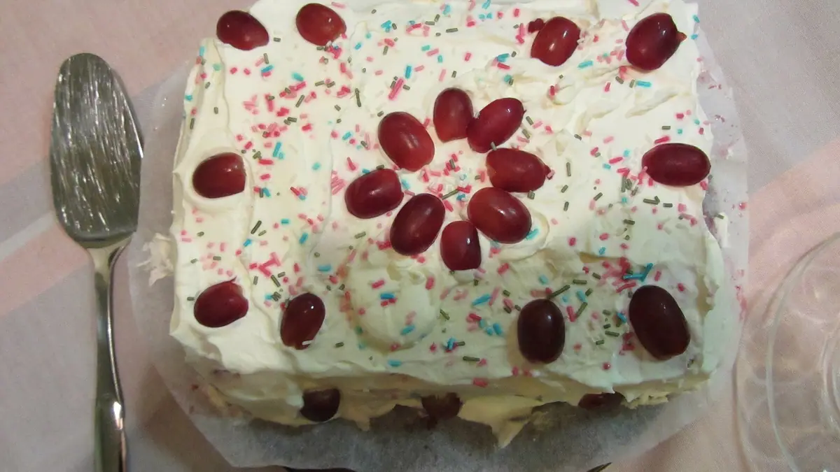 The Cake Studio by Alison Kenlock – cake maker in Llanidloes town centre